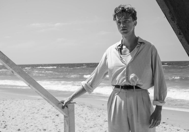 Lo straniero di François Ozon